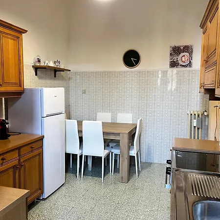 Elegante - Vicino Metro Appartamento