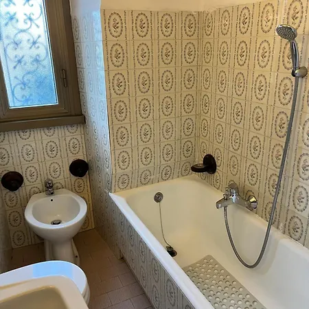 Elegante - Vicino Metro * Roma